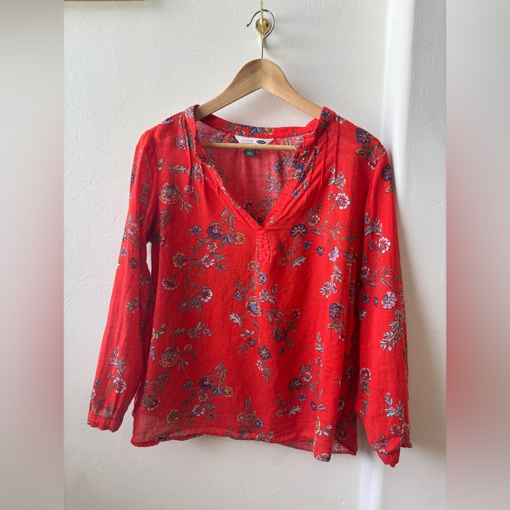 Old Navy Vibrant Red Colorful Floral Bohemian Blouse V-neck Long Sleeve Size M